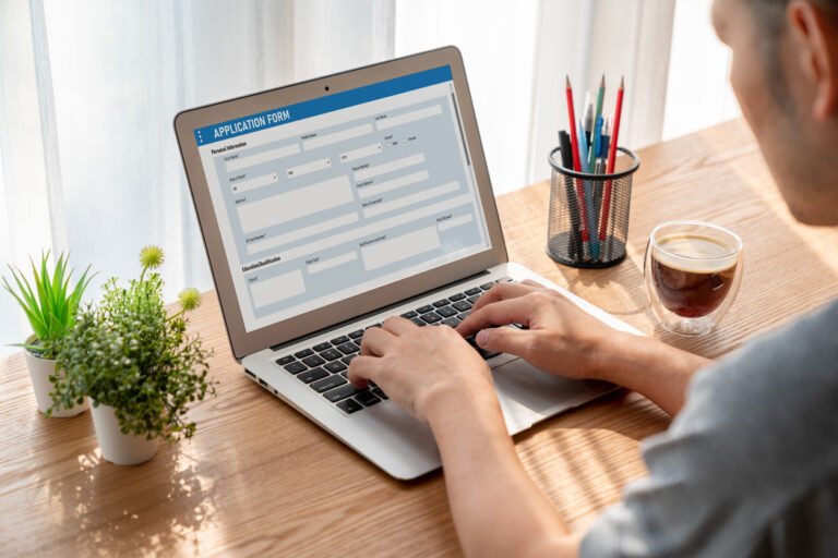 Comment les formulaires mobiles simplifient la gestion des processus métier ?