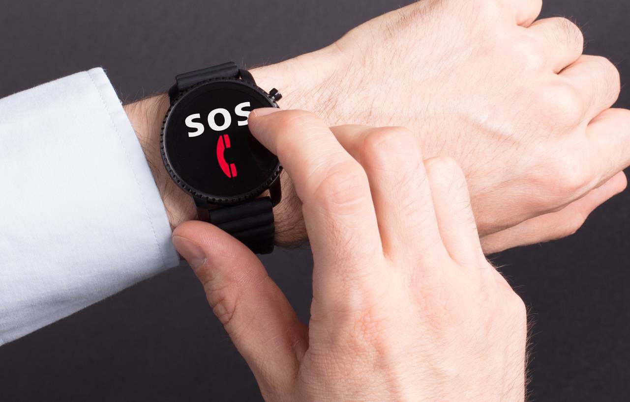 équipement PTI DATI montre pour travailleur isolé appel secours